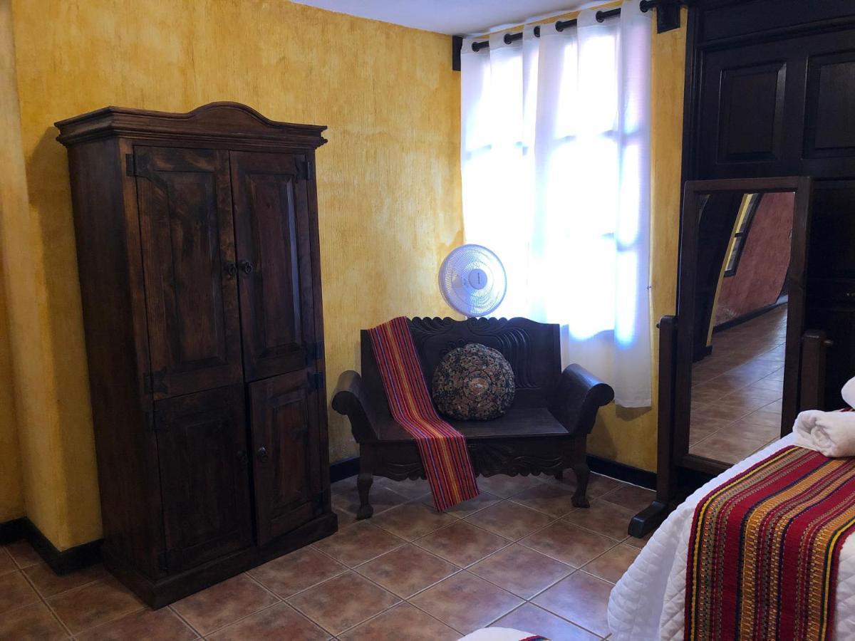 Casona Del Conquistador Antigua Luaran gambar