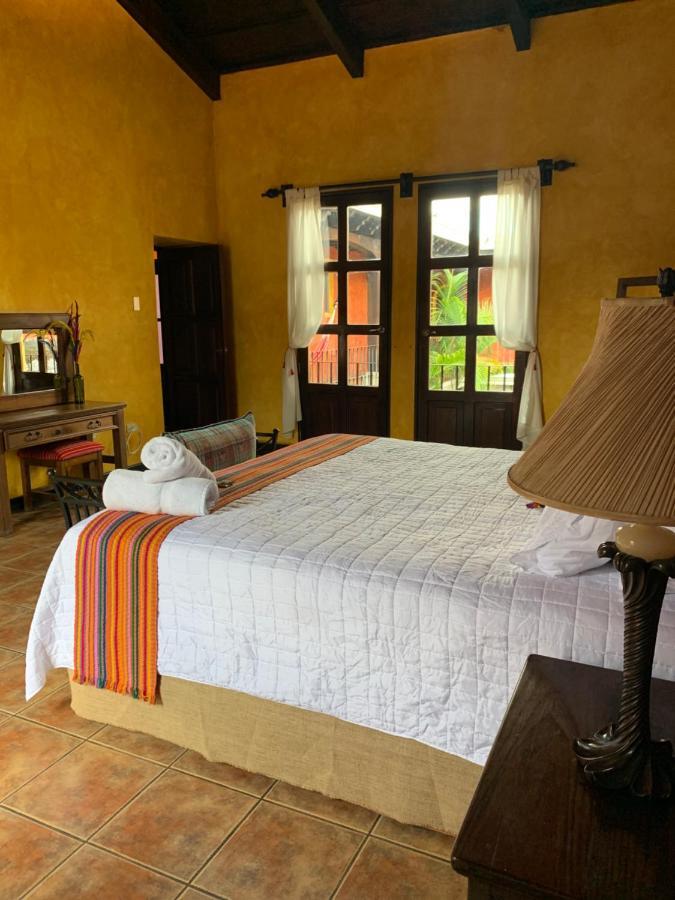 Casona Del Conquistador Antigua Luaran gambar