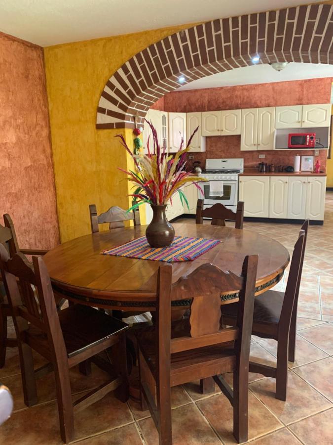 Casona Del Conquistador Antigua Luaran gambar