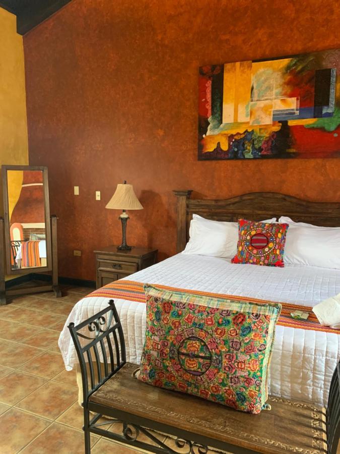 Casona Del Conquistador Antigua Luaran gambar
