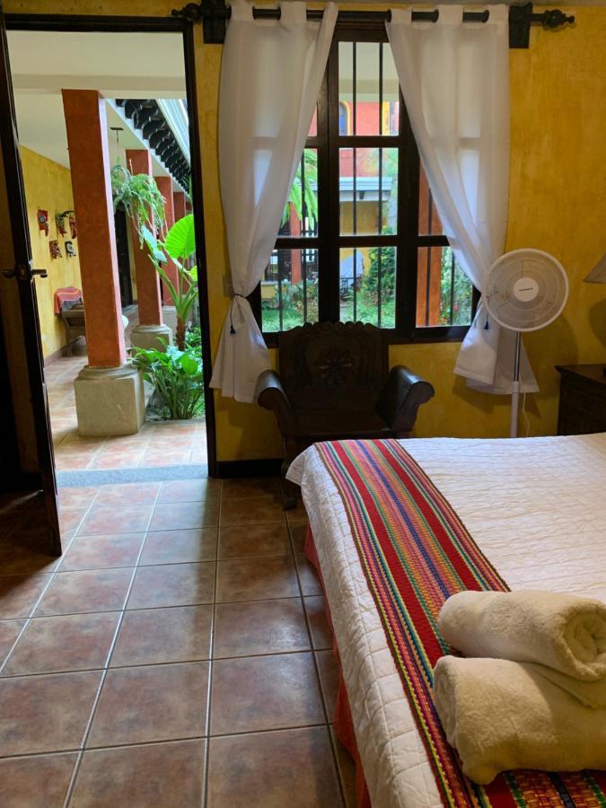 Casona Del Conquistador Antigua Luaran gambar