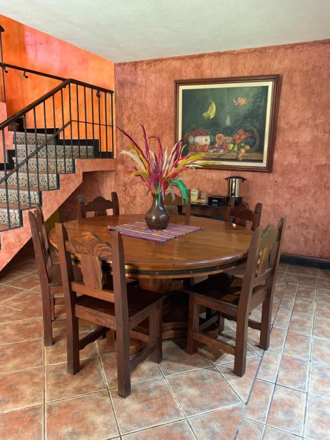 Casona Del Conquistador Antigua Luaran gambar