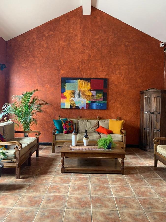 Casona Del Conquistador Antigua Luaran gambar