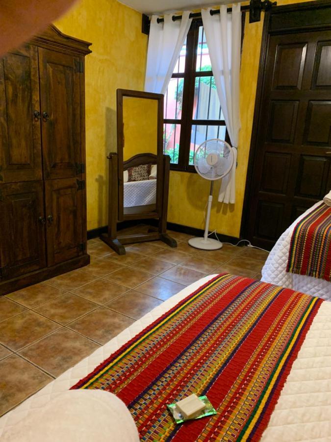 Casona Del Conquistador Antigua Luaran gambar