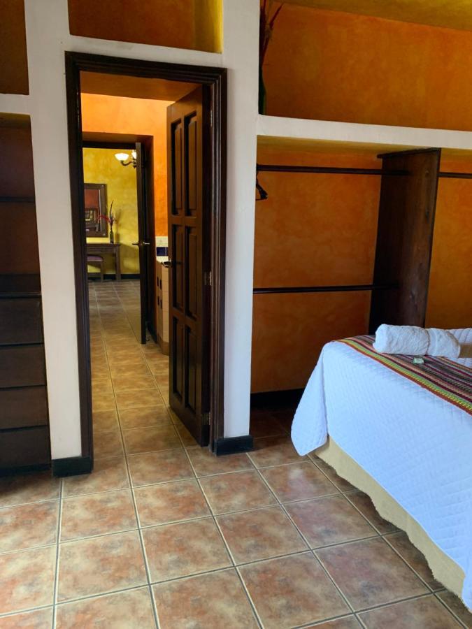 Casona Del Conquistador Antigua Luaran gambar