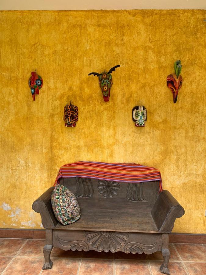 Casona Del Conquistador Antigua Luaran gambar